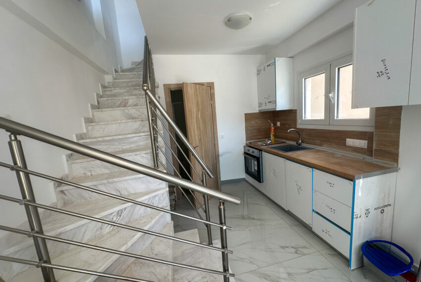 Nikiti2131-3