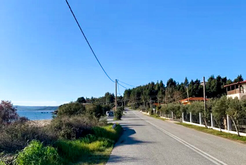 Aktisalonikiou2444-20