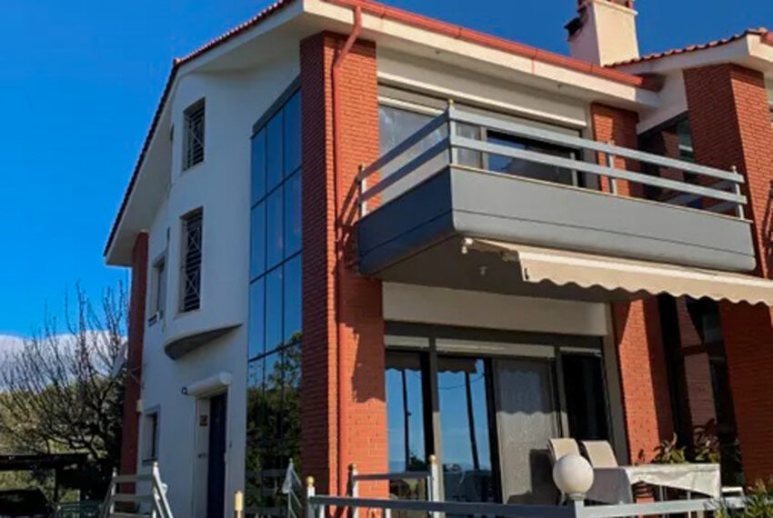 Aktisalonikiou2444-4