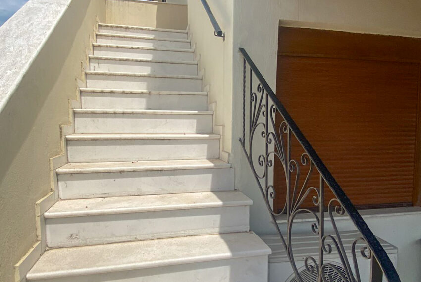 Nikiti2522-16