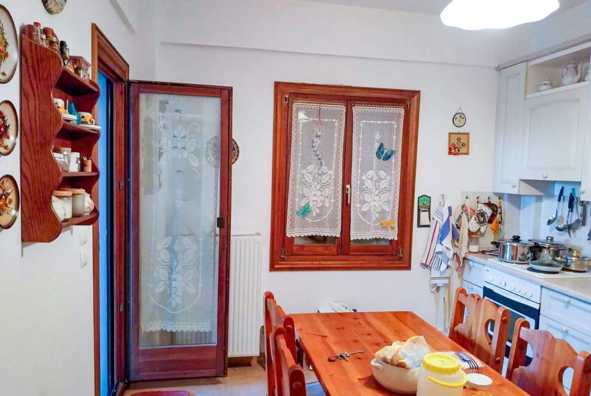 Afytos2557-2