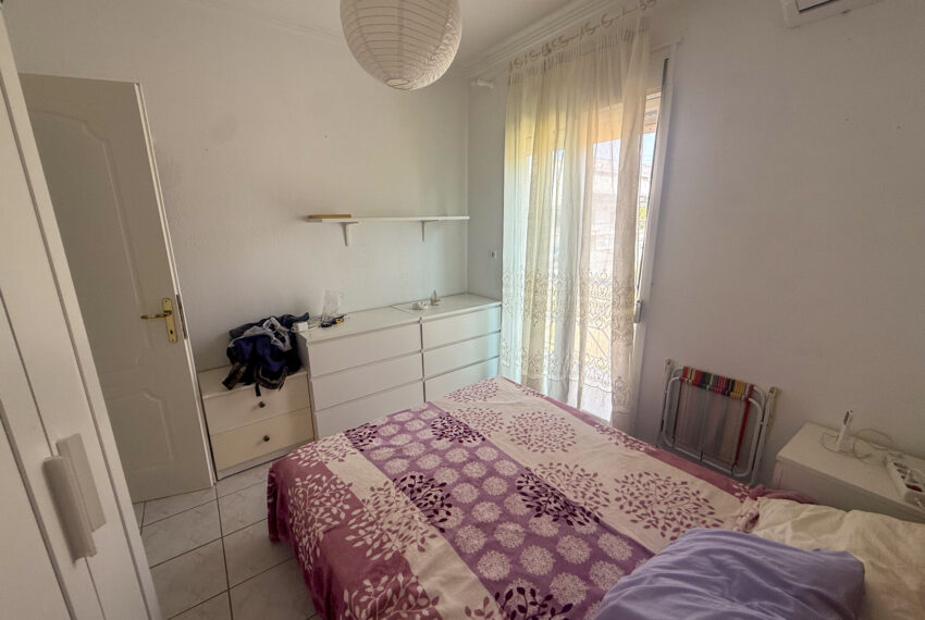Flogita2588-9