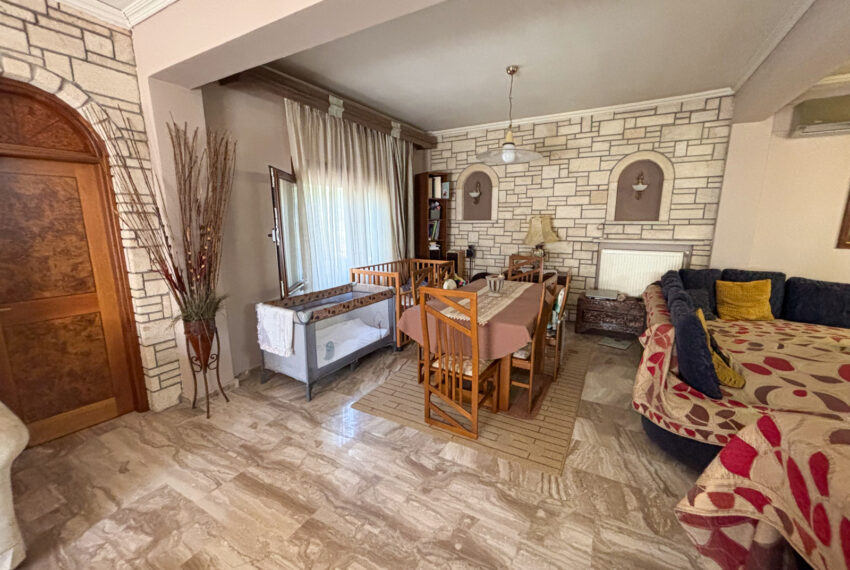 Moudania2581-10