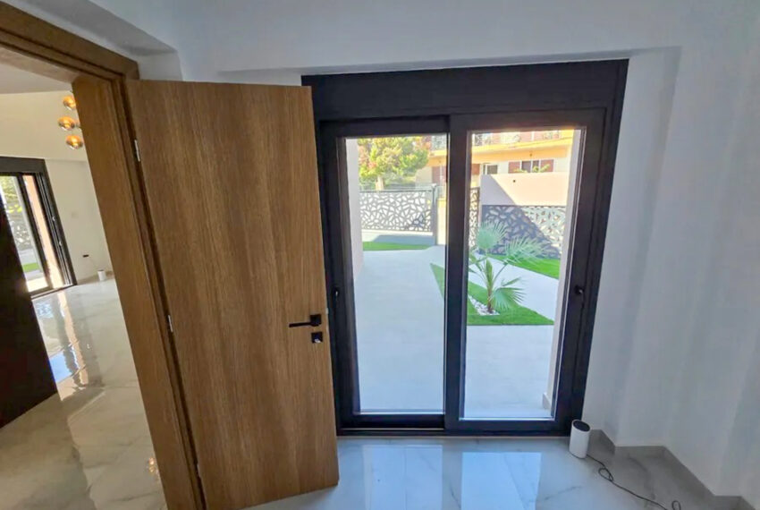 Iraklia2646-8