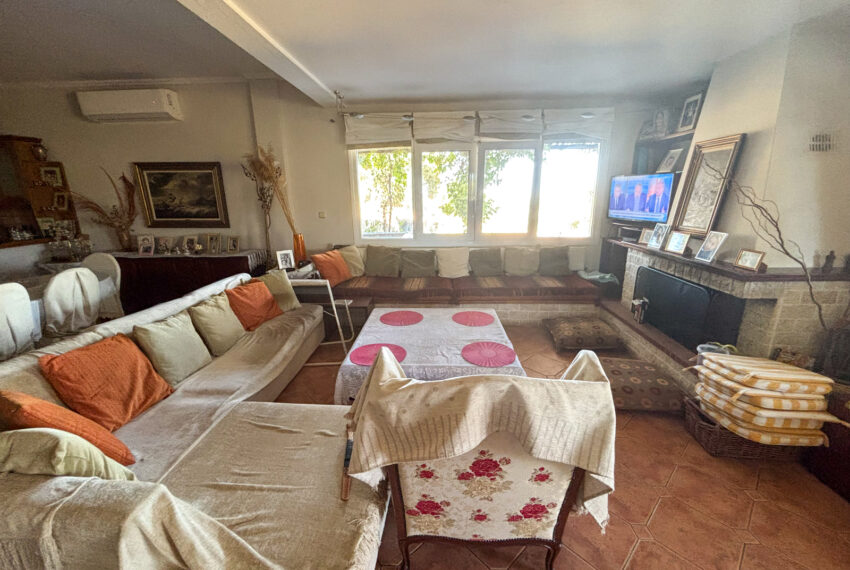 Moudania2635-30