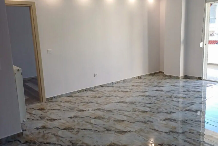 Moudania2656-18